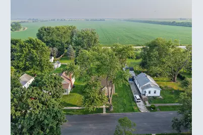 207 E Allen Street, Kentland, IN 47951 - Photo 10