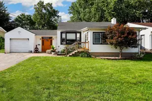 1212 Institute St, Valparaiso, IN 46383 - Photo 1