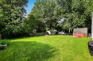 1212 Institute St, Valparaiso, IN 46383 - Photo 18