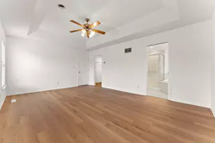 10011 Wildwood Ln, Highland, IN 46322 - Photo 14