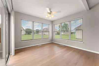 10011 Wildwood Lane, Highland, IN 46322 - Photo 8