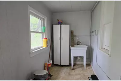 196 N 750 W, Valparaiso, IN 46385 - Photo 6