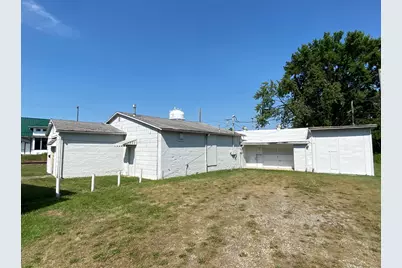 908 Washington, Valparaiso, IN 46383 - Photo 6