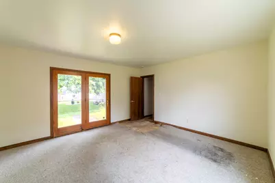 7538 Marshall Avenue, Hammond, IN 46323 - Photo 8