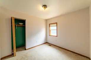 7538 Marshall Ave, Hammond, IN 46323 - Photo 10