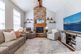 673 Davis Cir, Crown Point, IN 46307 - Photo 14
