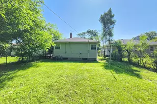 1332 Morton St, Gary, IN 46404 - Photo 6