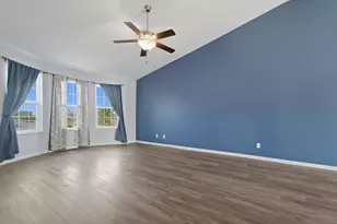 6849 Prarie Path Ln, Merrillville, IN 46410 - Photo 4