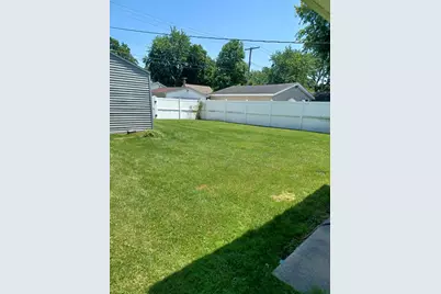 329 N Virginia Street, Hobart, IN 46342 - Photo 12