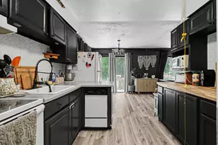 12 Maxwell St, Hebron, IN 46341 - Photo 12