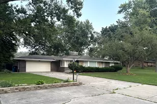 11265 W 80th Ct, Saint John, IN 46373 - Photo 2