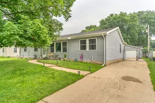 789 Eagle Creek Rd, Valparaiso, IN 46385 - Photo 2