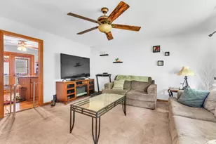 789 Eagle Creek Rd, Valparaiso, IN 46385 - Photo 4