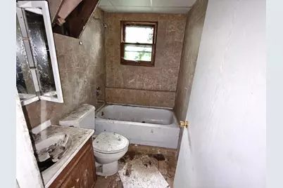 5925 Forest Avenue, Gary, IN 46403 - Photo 20