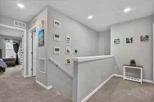 712 Gentry Ln, New Carlisle, IN 46552 - Photo 26