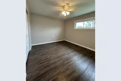8228 Kennedy Avenue, Highland, IN 46322 - Photo 10