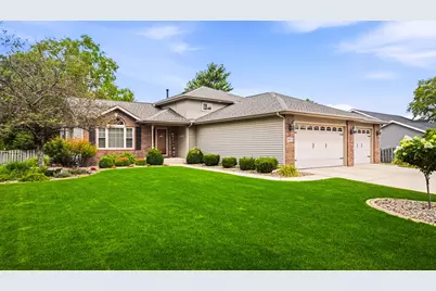 9634 Grasselli Avenue, Saint John, IN 46373 - Photo 1