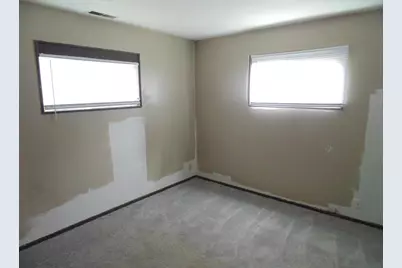 3192 Pulaski Street, Hobart, IN 46342 - Photo 6
