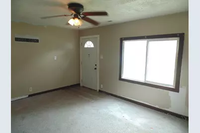 3192 Pulaski Street, Hobart, IN 46342 - Photo 4