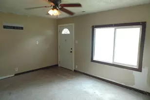3192 Pulaski St, Hobart, IN 46342 - Photo 4