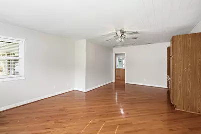 10624 Bailey Street, Saint John, IN 46373 - Photo 12