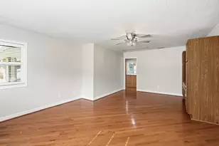 10624 Bailey St, Saint John, IN 46373 - Photo 12