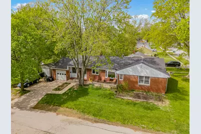 601 Madison Street, Valparaiso, IN 46385 - Photo 2