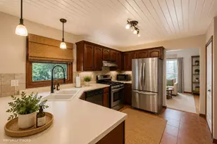 475 Ashford Ln, Valparaiso, IN 46385 - Photo 12