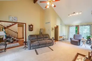 475 Ashford Ln, Valparaiso, IN 46385 - Photo 8