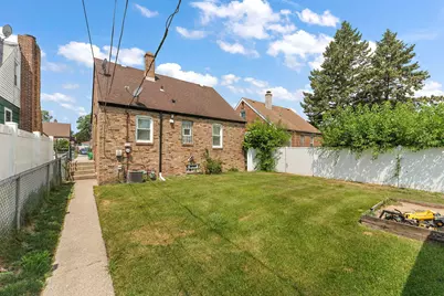 6813 Schneider Avenue, Hammond, IN 46323 - Photo 24