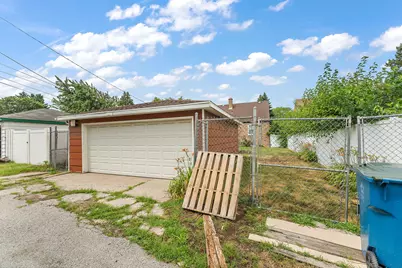 6813 Schneider Avenue, Hammond, IN 46323 - Photo 26