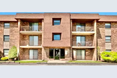 2237 175th Street #2b, Lansing, IL 60438 - Photo 1