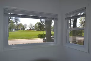 610 Union St, Valparaiso, IN 46383 - Photo 16