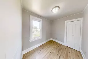 5009 Magoun Ave, East Chicago, IN 46312 - Photo 8