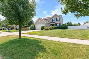 1405 E 112th Ave, Crown Point, IN 46307 - Photo 6