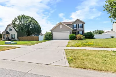 1405 E 112th Avenue, Crown Point, IN 46307 - Photo 4
