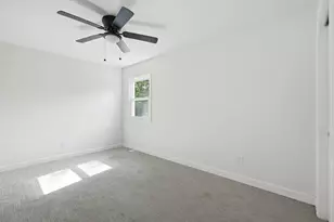 245 Pauline Dr, Valparaiso, IN 46385 - Photo 22