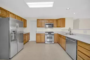 3613 41st Ln, Highland, IN 46322 - Photo 2