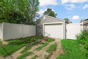 541 N Lindberg St, Griffith, IN 46319 - Photo 22