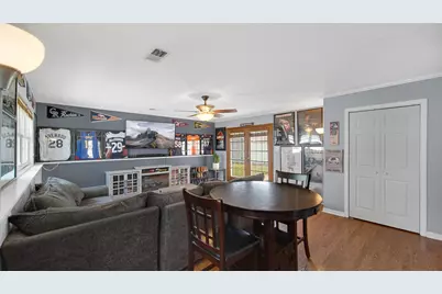 541 N Lindberg Street, Griffith, IN 46319 - Photo 4