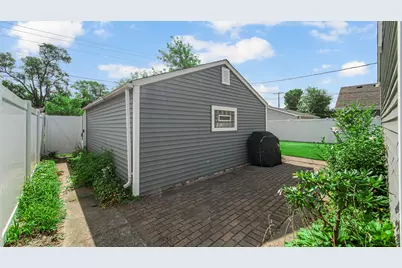 541 N Lindberg Street, Griffith, IN 46319 - Photo 20