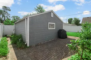541 N Lindberg St, Griffith, IN 46319 - Photo 20