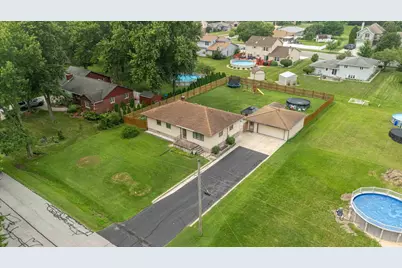 8538 Montfort Drive, Saint John, IN 46373 - Photo 1