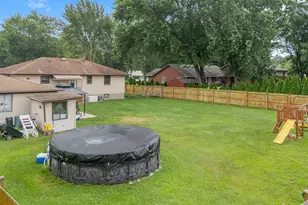 8538 Montfort Dr, Saint John, IN 46373 - Photo 42