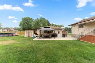 8538 Montfort Dr, Saint John, IN 46373 - Photo 44