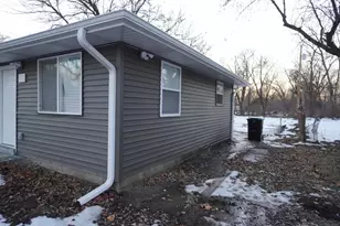 1258 Idaho St, Gary, IN 46403 - Photo 4