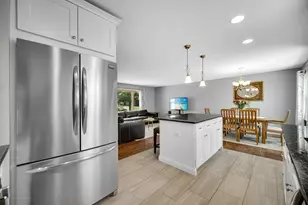 250 Lawndale Dr, Munster, IN 46321 - Photo 8