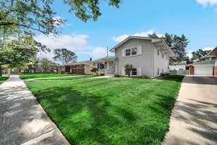 250 Lawndale Dr, Munster, IN 46321 - Photo 30