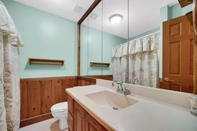 188 S 200 W, Valparaiso, IN 46385 - Photo 18