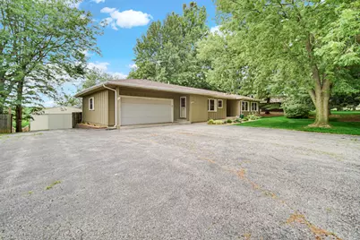 188 S 200 W, Valparaiso, IN 46385 - Photo 2